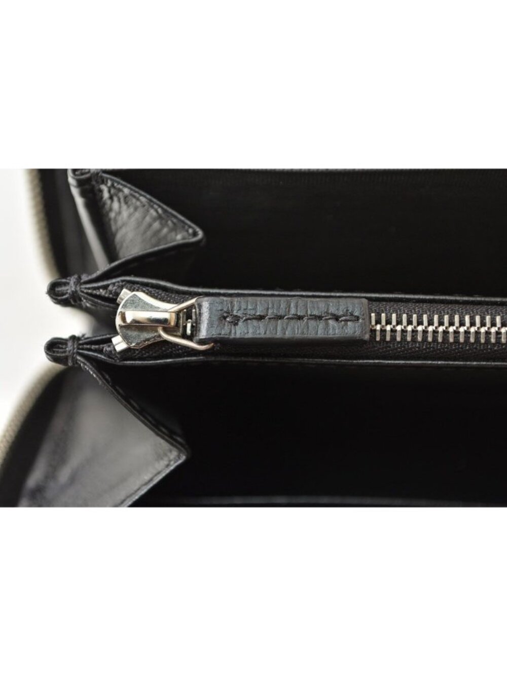 Gucci Wallet Interlocking GG Supreme Zip Around Gray Black - Picture 5 of 14
